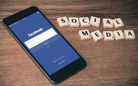 CFTC主席：Facebook稳定币项目设计“非常聪明”，正在确定是否受CFTC监管