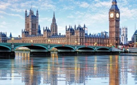 英议会展示区块链在现实世界的用例
