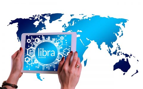 libra-4284010_1280.jpg