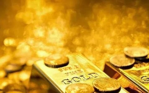 肖磊：黄金和比特币再度大涨 什么样的人在赚它们的钱